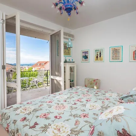 Casa de Férias Ferienhaus Fur 10 Personen In Murter-ort, Dalmatien Norddalmatien