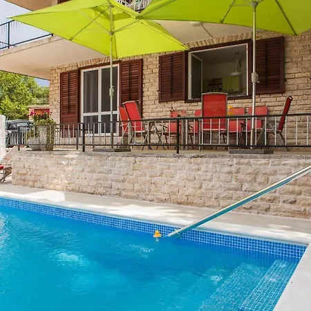 Casa de Férias Ferienhaus Fur 10 Personen In Murter-ort, Dalmatien Norddalmatien
